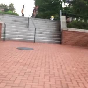 Meet your Posher, Dustin